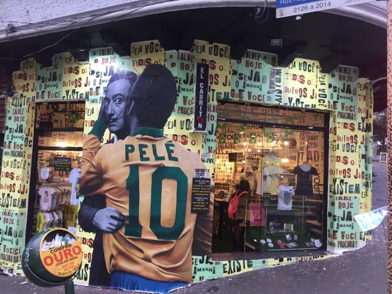 fachada da el cabriton por Bueno Caos